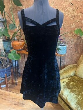 Beautiful Classic Black Velvet A-Line Mini Dress with Cutout Details